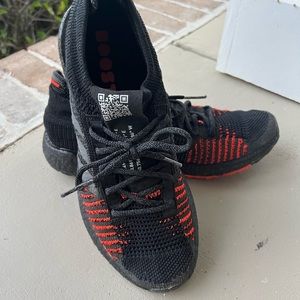 Adidas Pulseboost HD mens 9.5 US shoes.